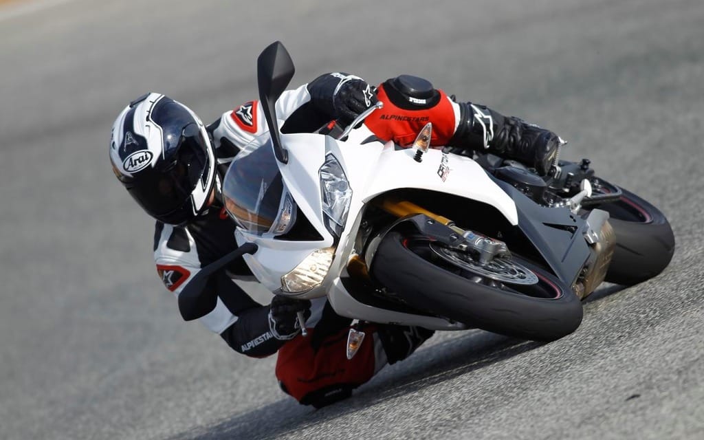 Hot Off The Track We Ride The Triumph Daytona 675R Cycle Canada