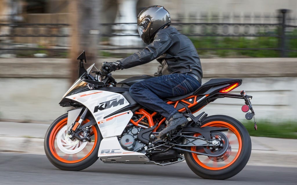 KTM Duke/RC motorcycles to be phased out by 2016 end, new 