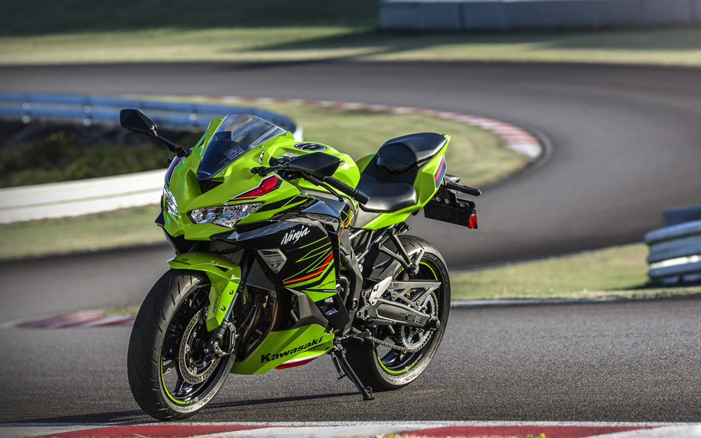 All-new 2023 Ninja ZX-4R and ZX-4RR join Kawasaki supersport family
