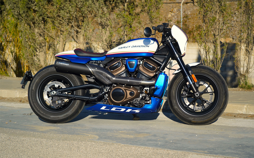 “ROTHMANS”…The Harley tribute to Ayrton Senna