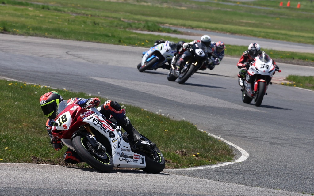 csbk-ben-young-wins-again-3
