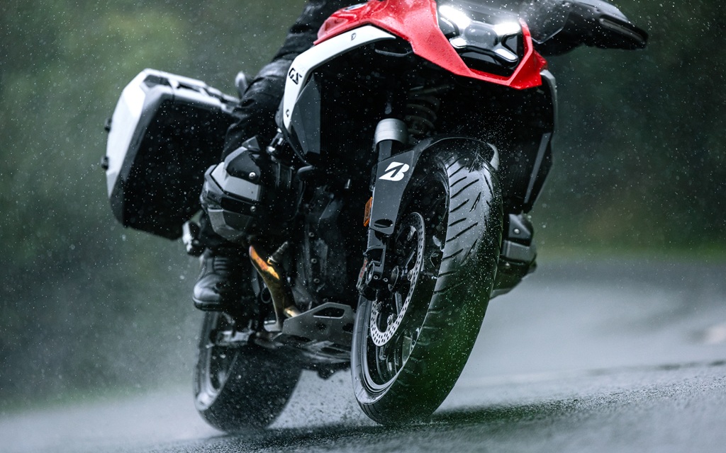 battlax-bridgestone-1